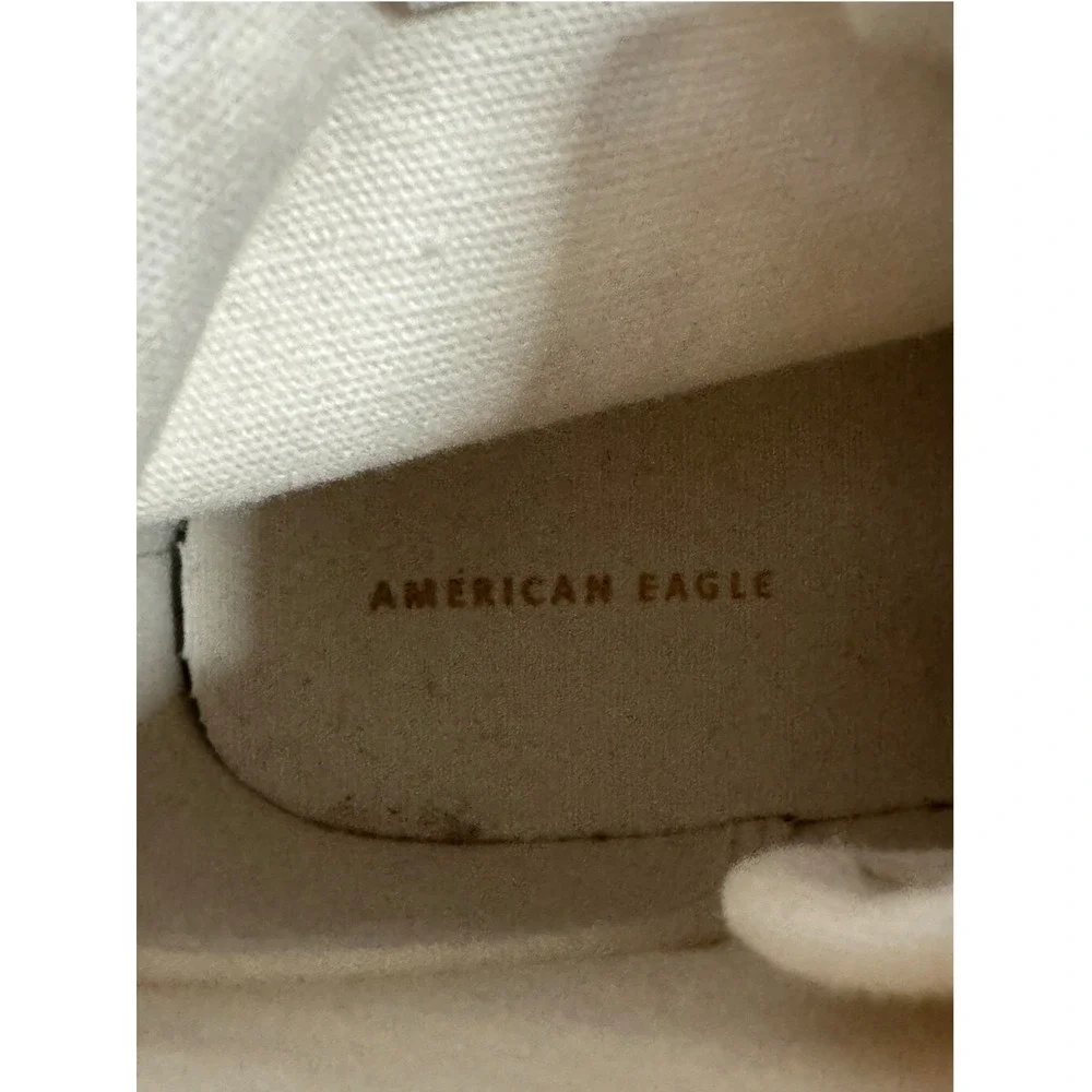 American Eagle Size 7 High Top Sneakers Mushroom Daisy Peace Sign Canvas Shoes